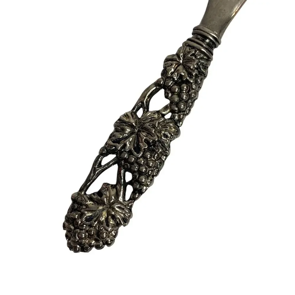 Godinger Silvertone Repousse Vintage Cheese Butter Spreader Knife